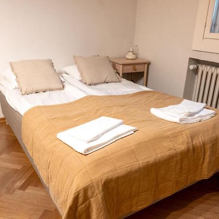 2Ndhomes Cozy & Compact Top Floor Studio In Erottaja Helsinki Buitenkant foto