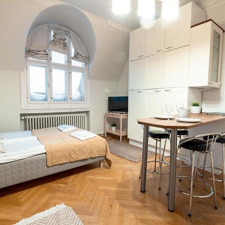 2Ndhomes Cozy & Compact Top Floor Studio In Erottaja Helsinki Buitenkant foto
