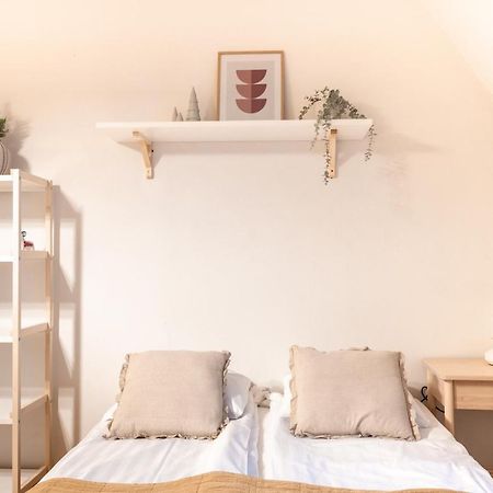 2Ndhomes Cozy & Compact Top Floor Studio In Erottaja Helsinki Buitenkant foto